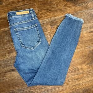 Cello Jeans High Rise ankle Skinny Medium Wash Size 3 distressed Raw Hem STRETCH